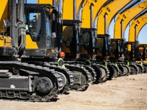 Engineering machinery.jpg
